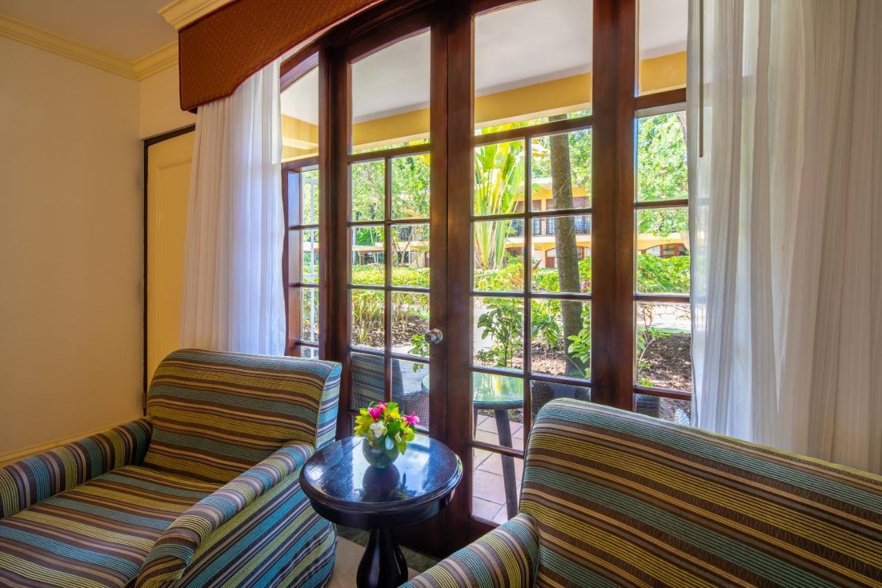 Jewel Dunn'S River Adult Beach Resort & Spa 奥乔里奥斯 外观 照片